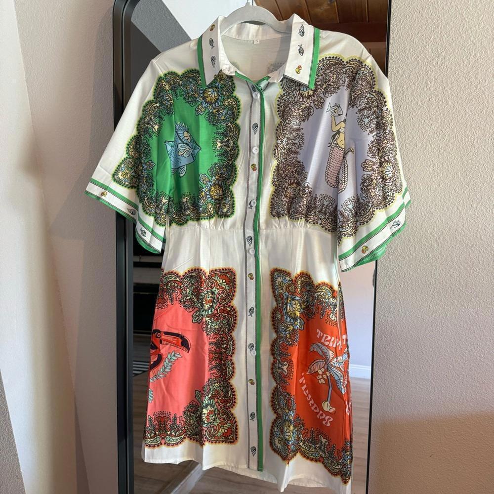 Button-Front Mixed Color Mini Dress - Picture 11 of 12
